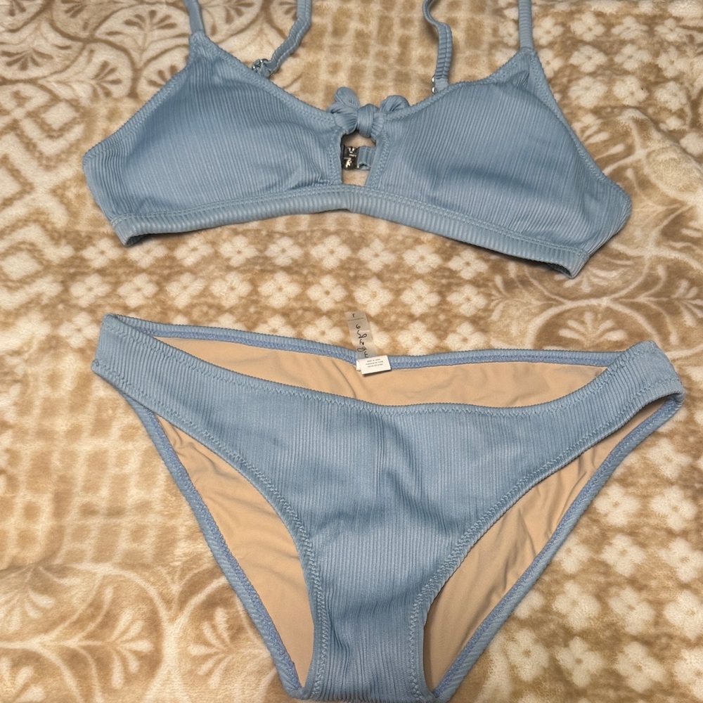 Cupshe Sky Blue Ribbed Bikini Set